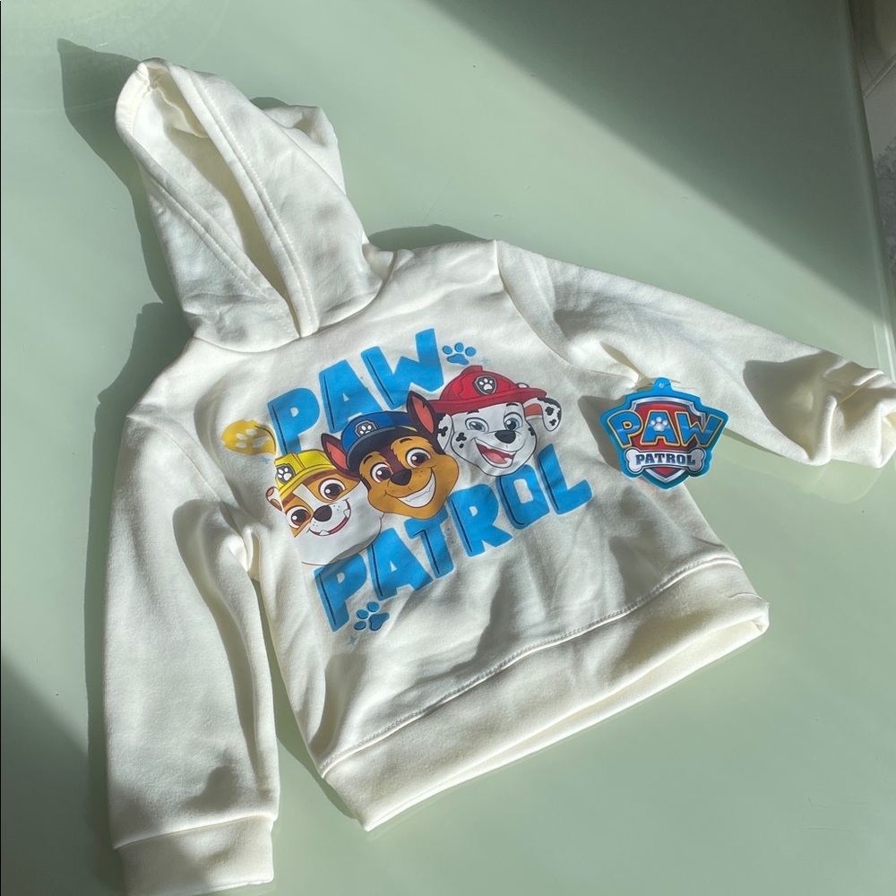 🎈 3/$30 Paw Patrol Cream Hoodie with Blue and Yellow Accents NWT 3t